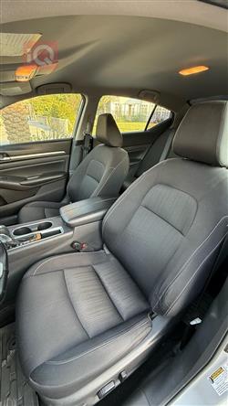 نيسان ألتيما